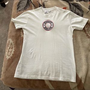Men’s Burberry size large t shirt